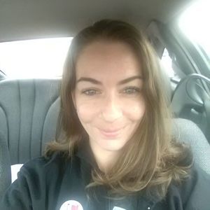 Meet your Posher, Lia